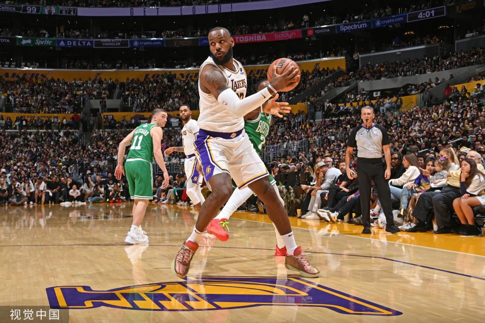 定位球扳回 定位球扳回