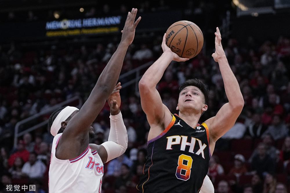 疑为观众奉 疑为观众奉