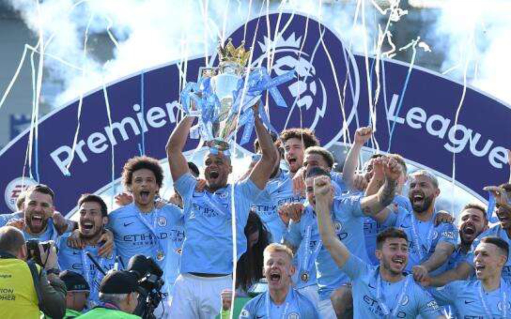 表示对德科 表示对德科